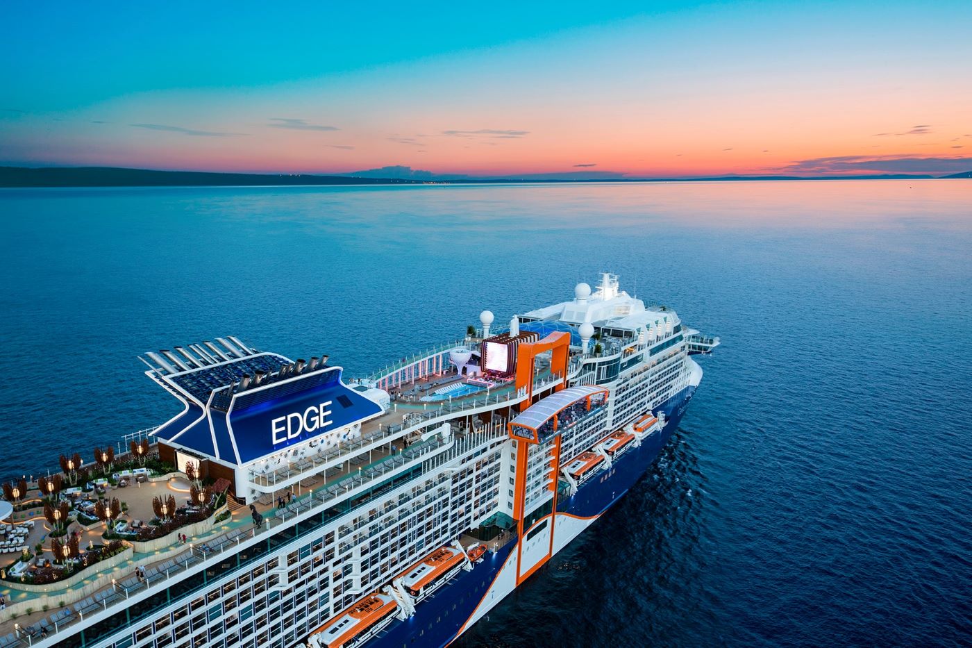 What-Is-It-Like-To-Go-On-A-Cruise what-is-it-like-to-go-on-a-cruise
