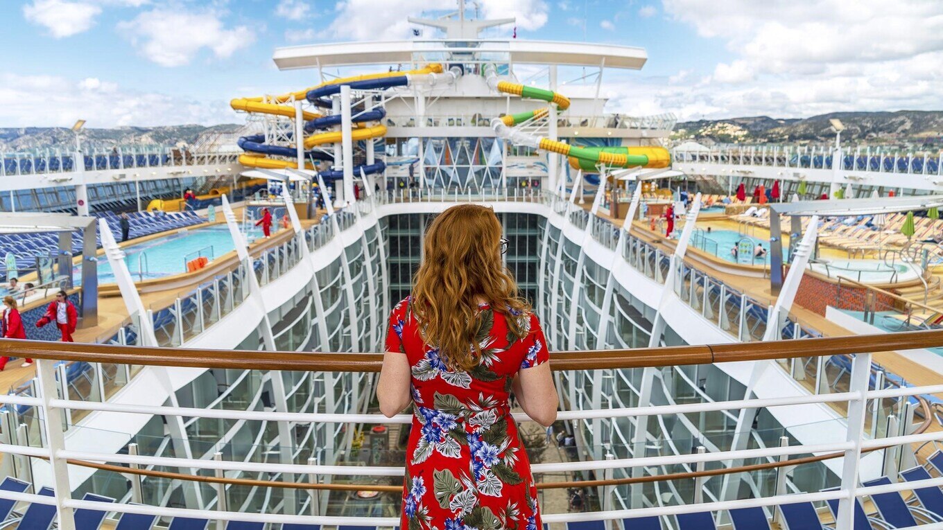What-Is-The-Best-Location-On-A-Cruise-Ship-To-Avoid-Seasickness what-is-the-best-location-on-a-cruise-ship-to-avoid-seasickness