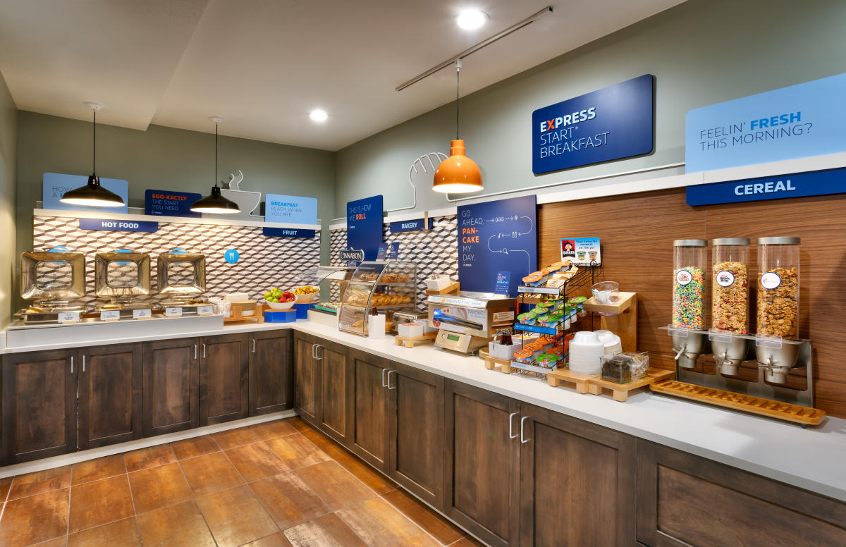 What-Time-Is-Breakfast-Served-At-Holiday-Inn-Express what-time-is-breakfast-served-at-holiday-inn-express