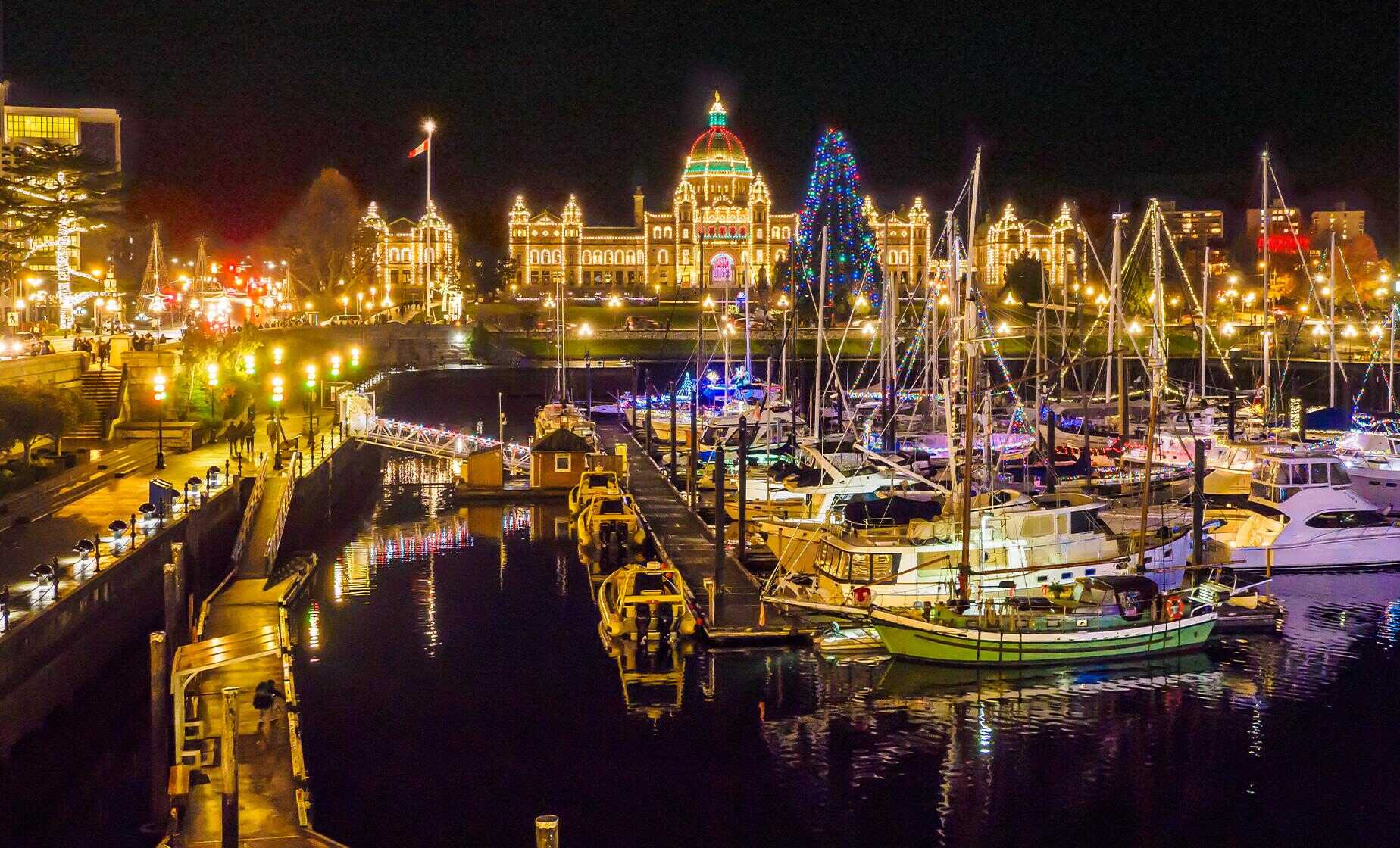 what-to-do-in-victoria-bc-at-night-cruise-stop