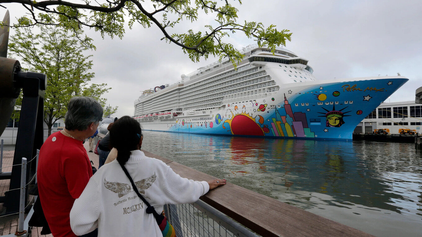 When-Will-Cruise-Lines-Drop-The-Vaccine-Mandate when-will-cruise-lines-drop-the-vaccine-mandate