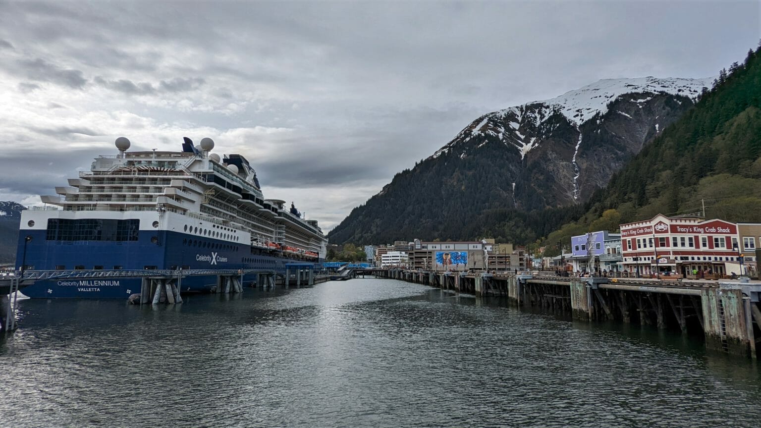 Where-Do-Cruise-Ships-Dock-In-Juneau-Alaska where-do-cruise-ships-dock-in-juneau-alaska