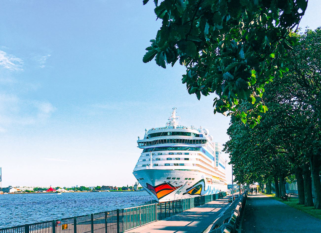 where-do-holland-america-cruise-ships-dock-in-copenhagen