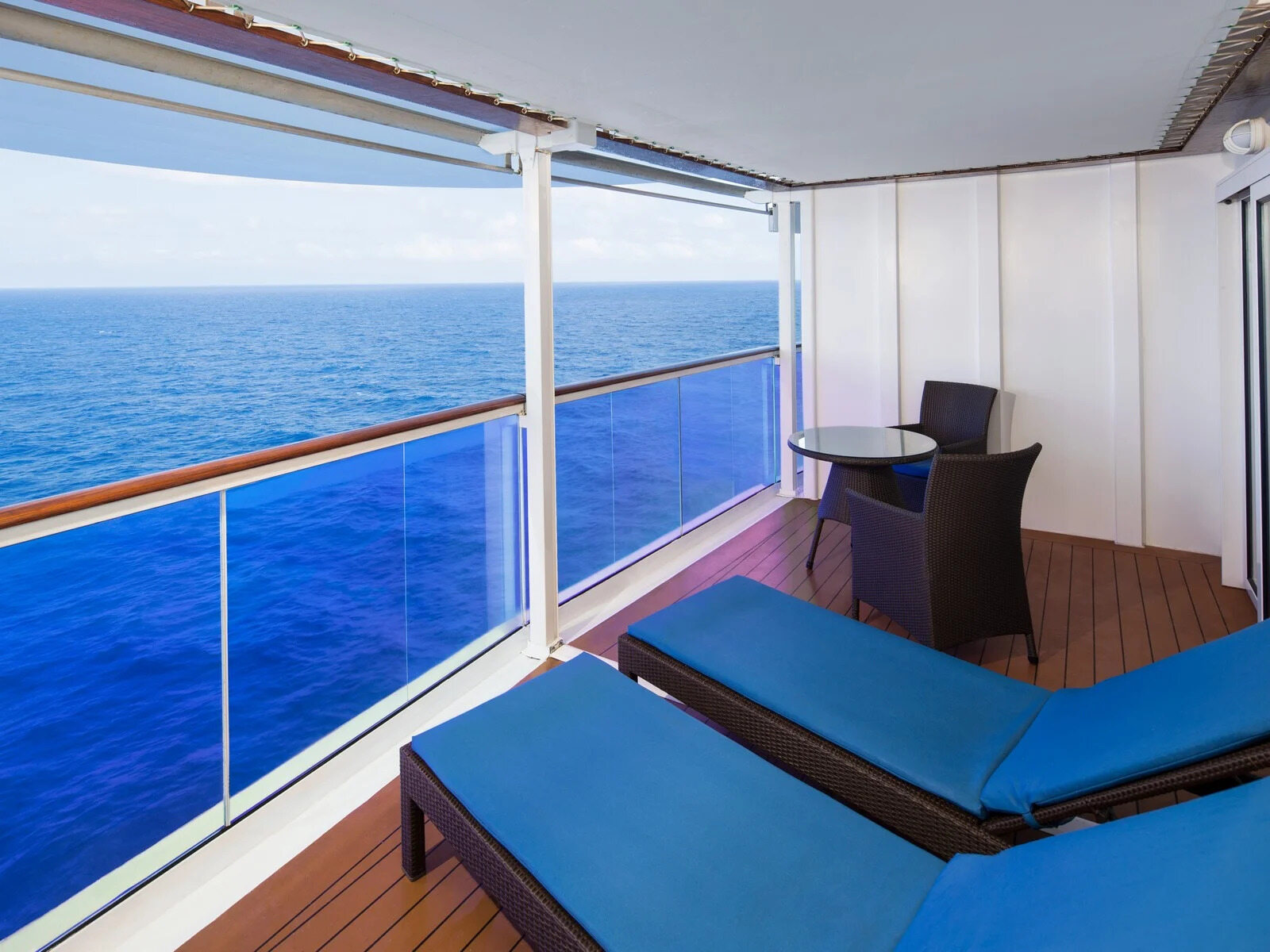 Where-Is-The-Best-Room-Location-On-A-Cruise-Ship where-is-the-best-room-location-on-a-cruise-ship