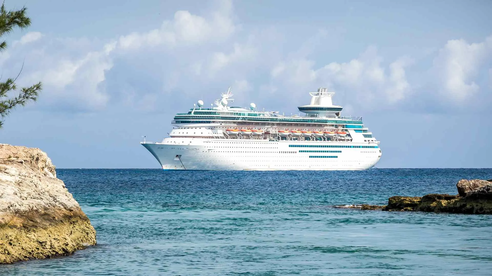 which-cruise-line-is-best-for-bermuda