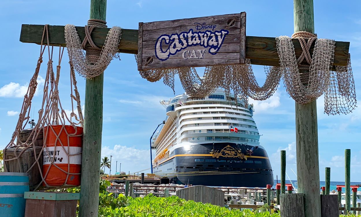 which-disney-cruise-goes-to-castaway-cay