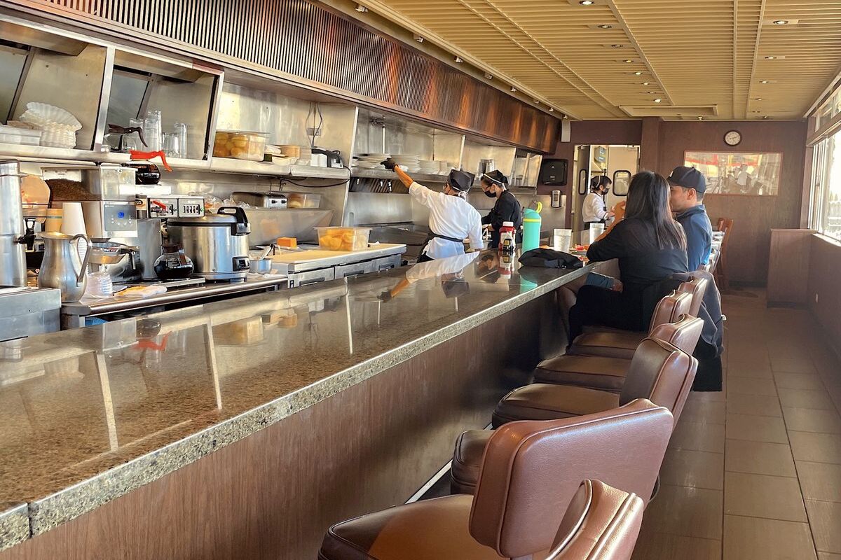 10-Best-Local-Eateries-In-Honolulu-Hawaii 10-best-local-eateries-in-honolulu-hawaii
