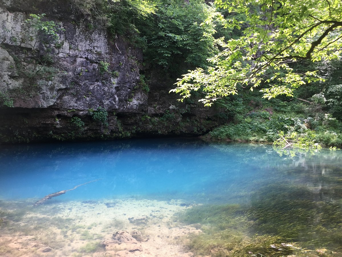 11-romantic-getaways-in-blue-springs-missouri