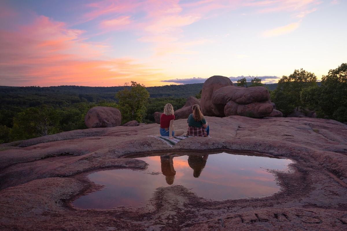 11-scenic-hikes-to-take-in-st-charles-missouri