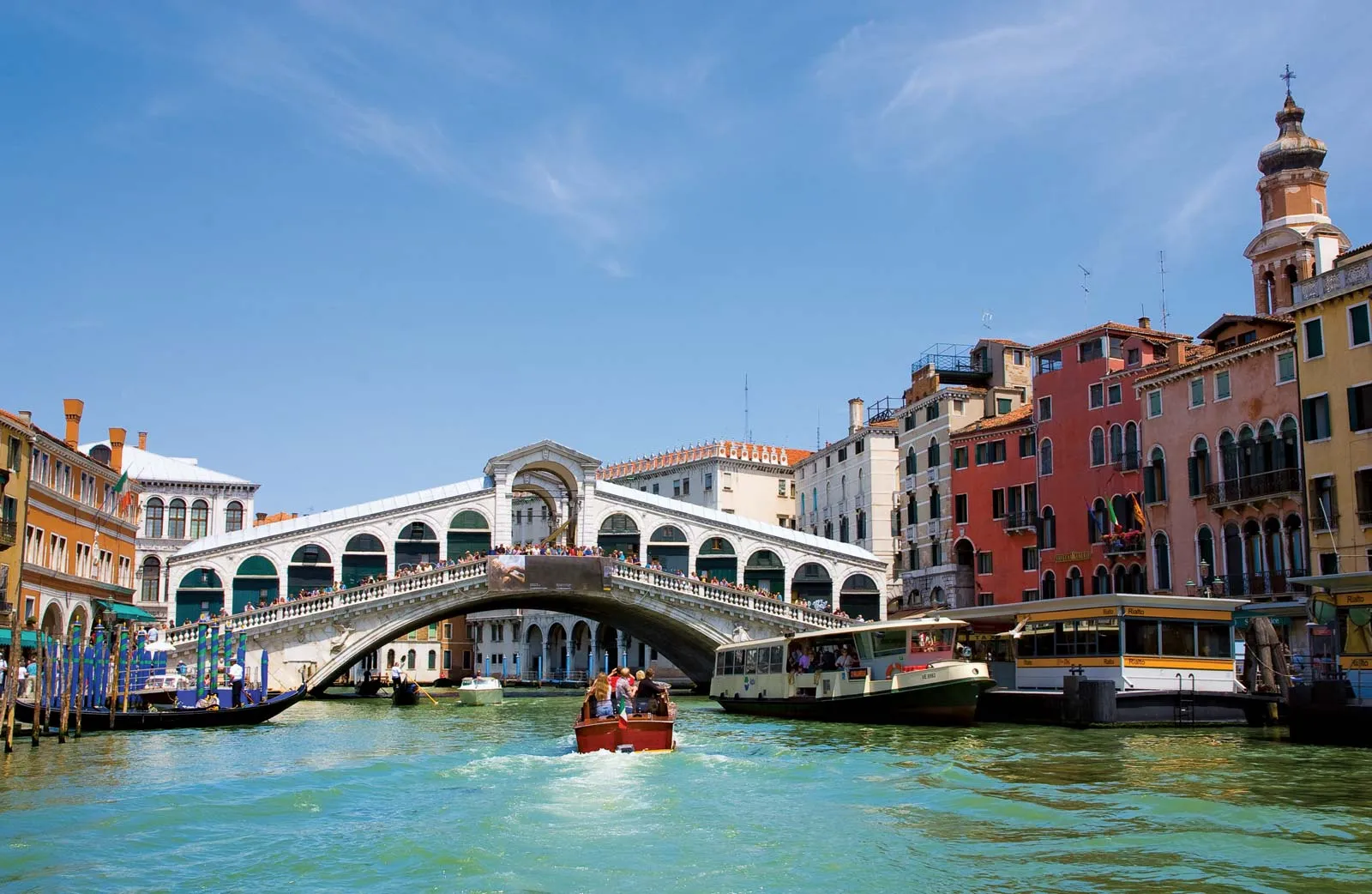 12-Local-Art-Scenes-To-Immerse-In-Rialto-California 12-local-art-scenes-to-immerse-in-rialto-california