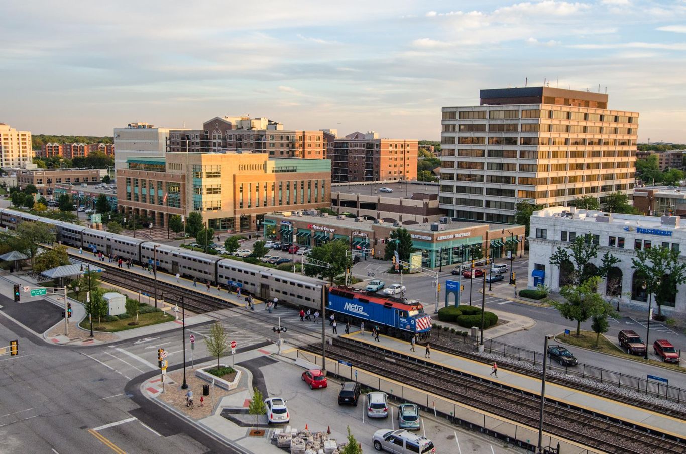 12-Nightlife-Spots-To-Experience-In-Des-Plaines-Illinois 12-nightlife-spots-to-experience-in-des-plaines-illinois