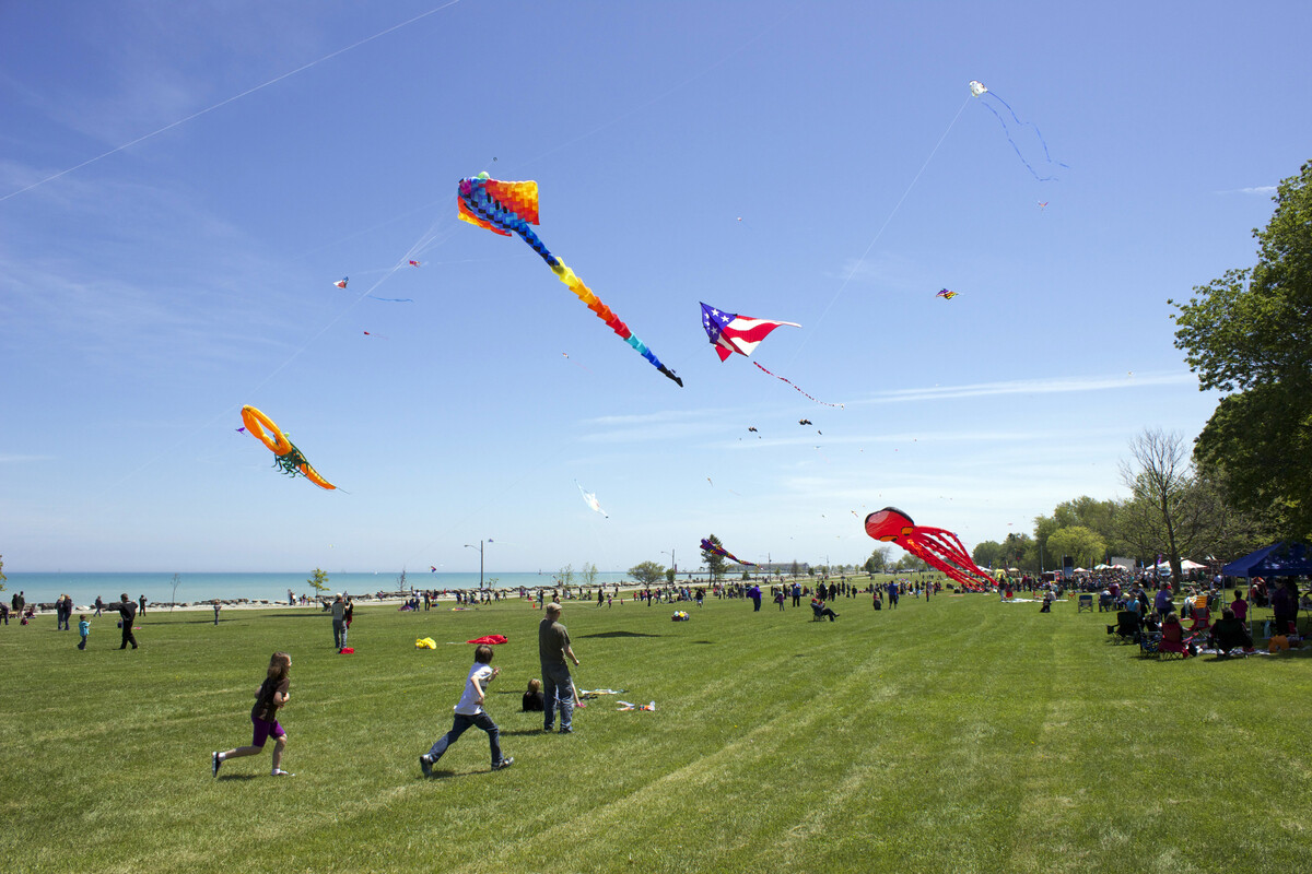 5-Vibrant-FestivalsEvents-To-Attend-In-Kenosha-Wisconsin 5-vibrant-festivals-events-to-attend-in-kenosha-wisconsin