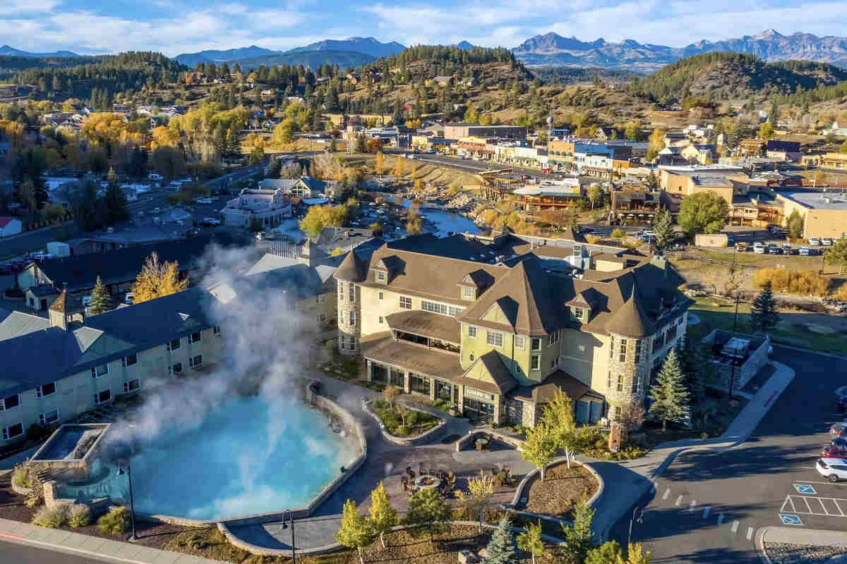 6-Romantic-Getaways-In-Colorado-Springs-Colorado 6-romantic-getaways-in-colorado-springs-colorado
