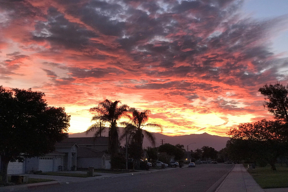 8-nightlife-spots-to-experience-in-hemet-california