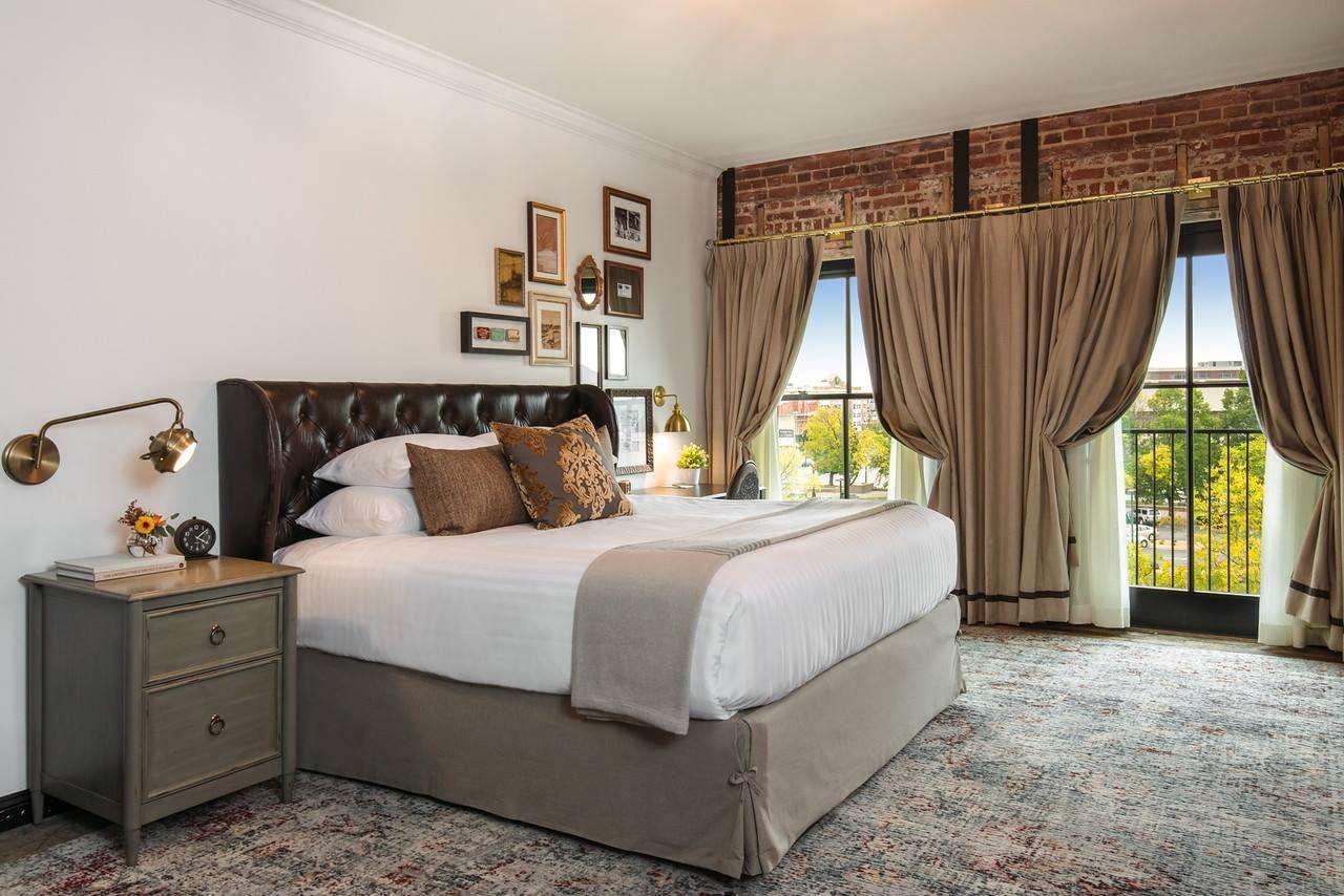 8-romantic-getaways-in-janesville-wisconsin