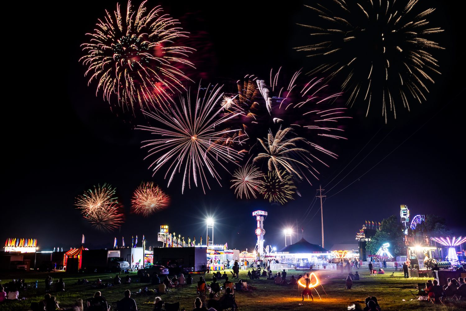 9-Nightlife-Spots-To-Experience-In-Coon-Rapids-Minnesota 9-nightlife-spots-to-experience-in-coon-rapids-minnesota