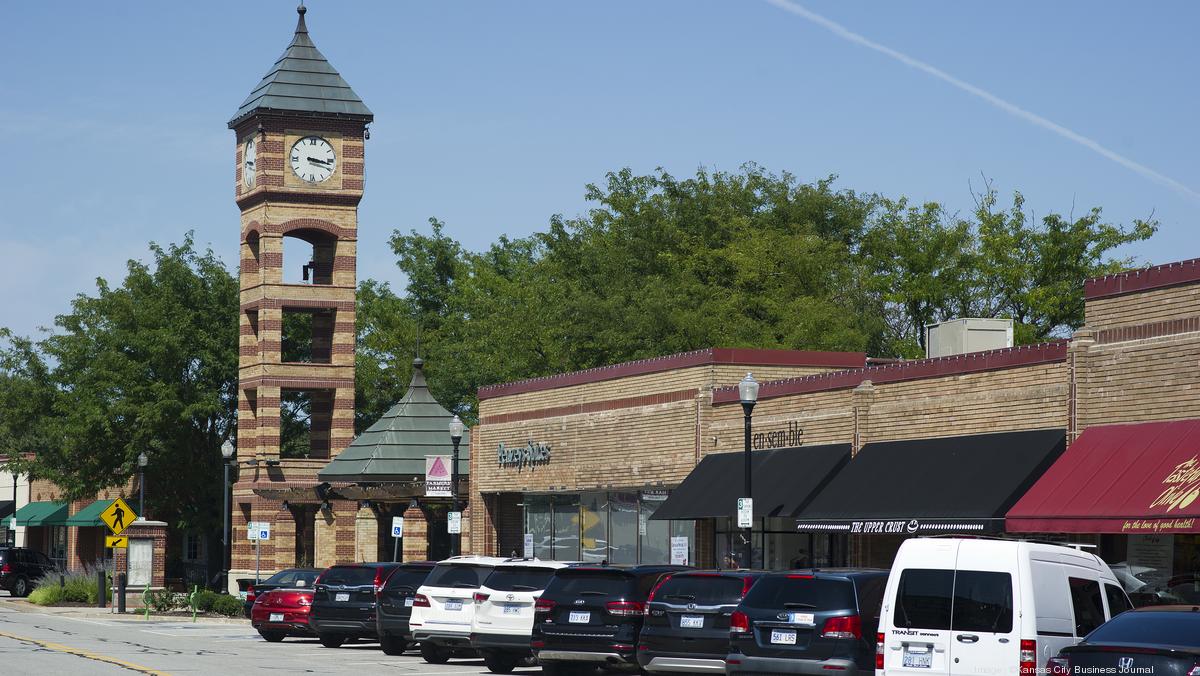 10-Iconic-Landmarks-To-See-In-Overland-Park-Kansas 10-iconic-landmarks-to-see-in-overland-park-kansas