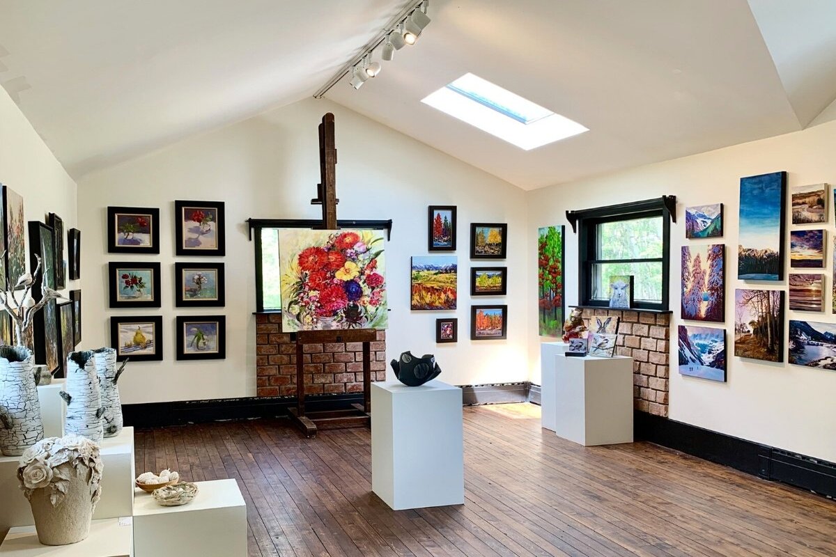 10-Local-Art-Scenes-To-Immerse-In-Newport-Beach-California 10-local-art-scenes-to-immerse-in-newport-beach-california