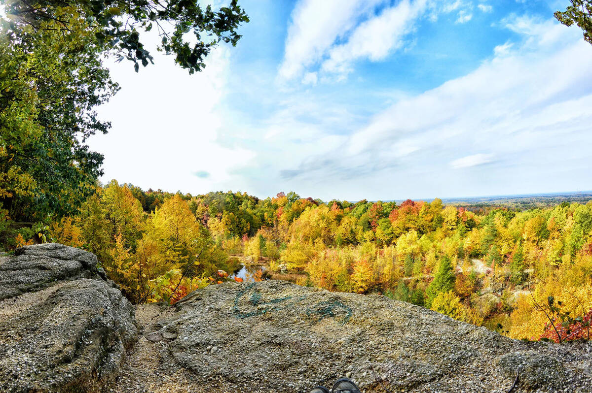 10-Scenic-Hikes-To-Take-In-Cleveland-Ohio 10-scenic-hikes-to-take-in-cleveland-ohio