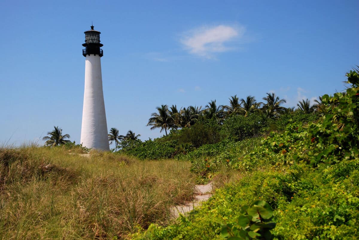 11-scenic-hikes-to-take-in-miami-gardens-florida