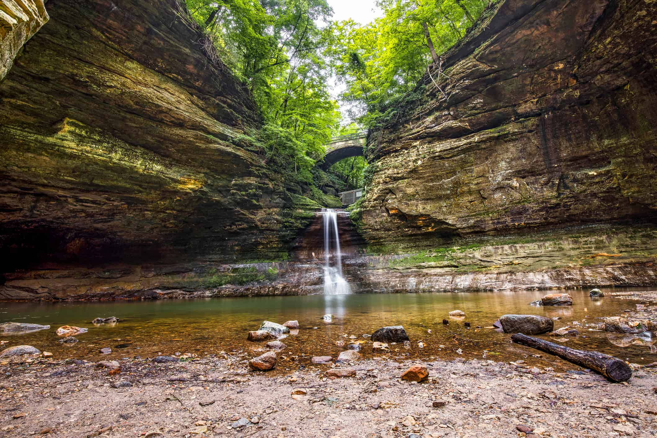 11-scenic-hikes-to-take-in-streamwood-illinois