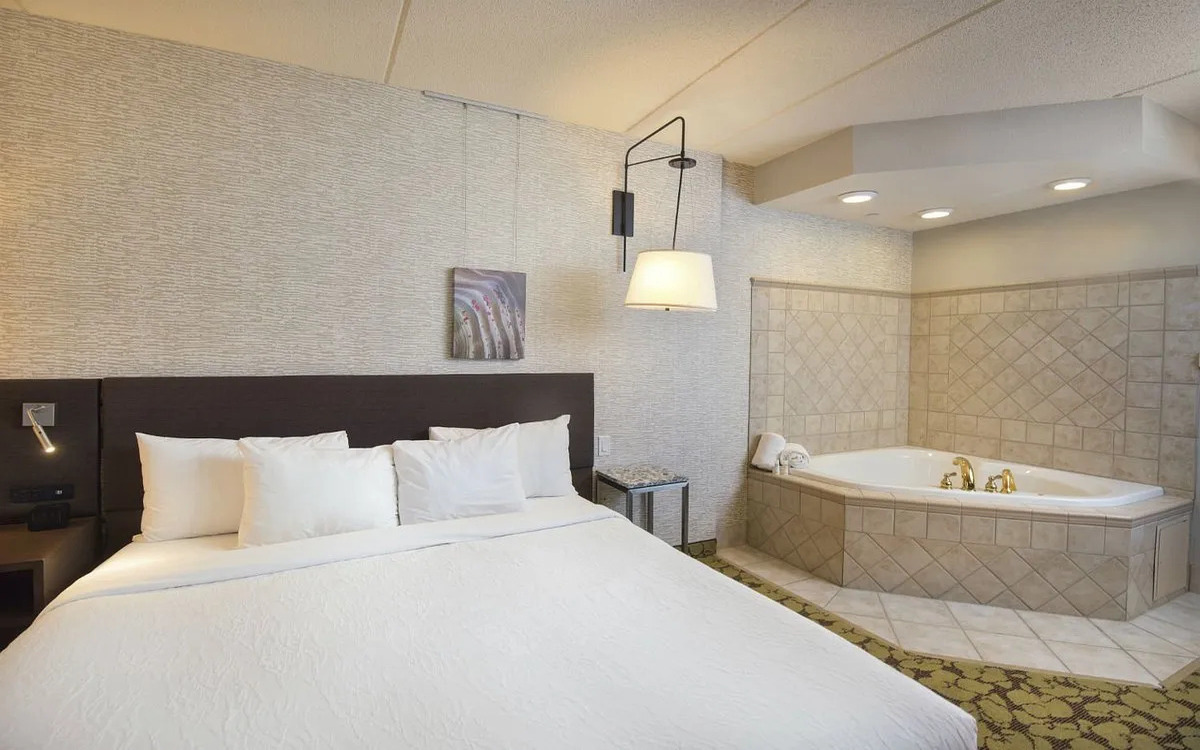 6-Romantic-Getaways-In-Clarksville-Tennessee 6-romantic-getaways-in-clarksville-tennessee