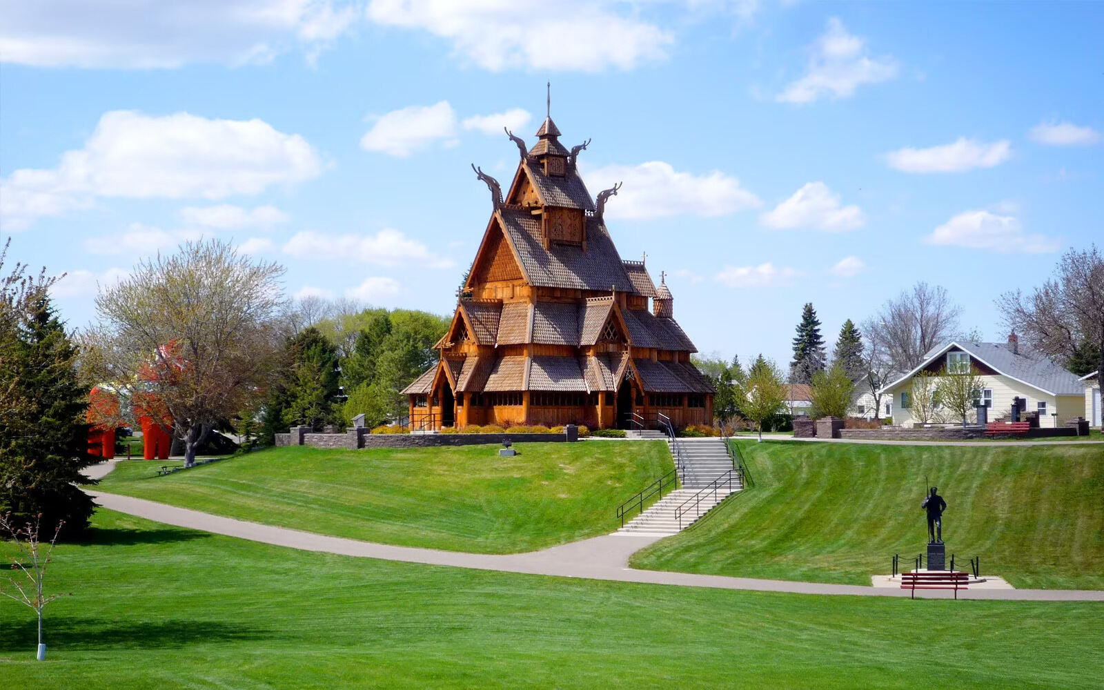 7-Iconic-Landmarks-To-See-In-Minot-North-Dakota 7-iconic-landmarks-to-see-in-minot-north-dakota