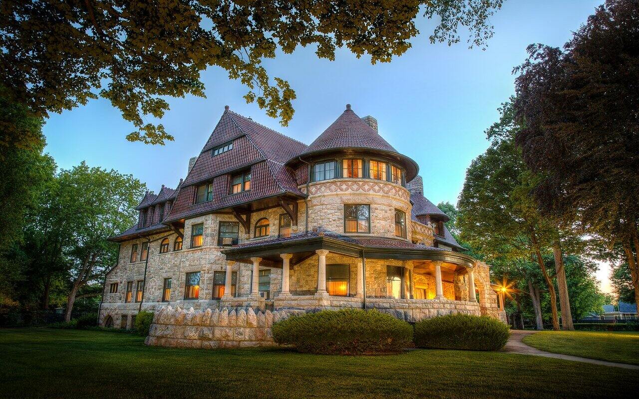 7-Must-Visit-Historic-Sites-In-South-Bend-Indiana 7-must-visit-historic-sites-in-south-bend-indiana
