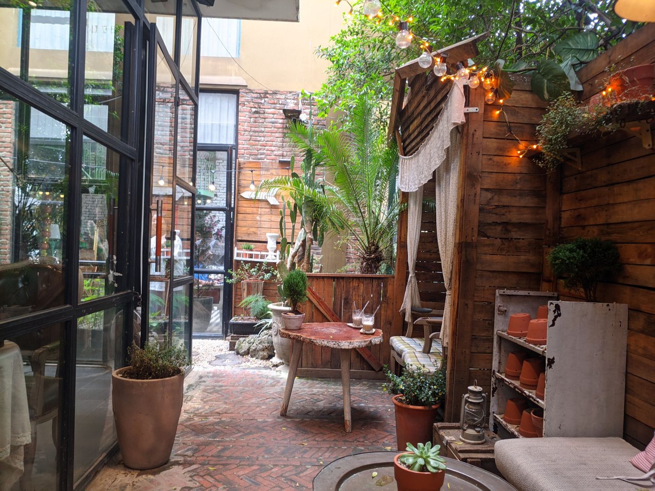 9-Cozy-Coffee-Shops-To-Discover-In-Fayetteville-North-Carolina 9-cozy-coffee-shops-to-discover-in-fayetteville-north-carolina