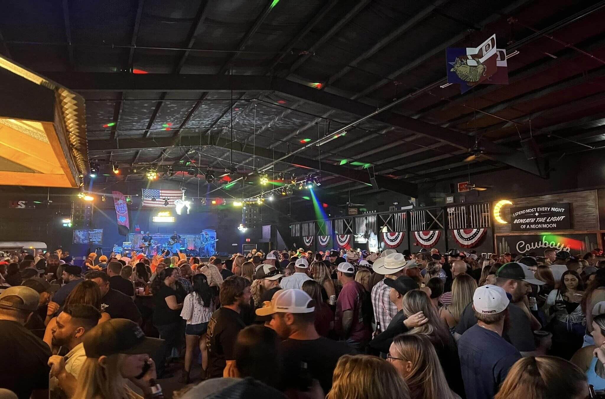 9-Nightlife-Spots-To-Experience-In-Largo-Florida 9-nightlife-spots-to-experience-in-largo-florida
