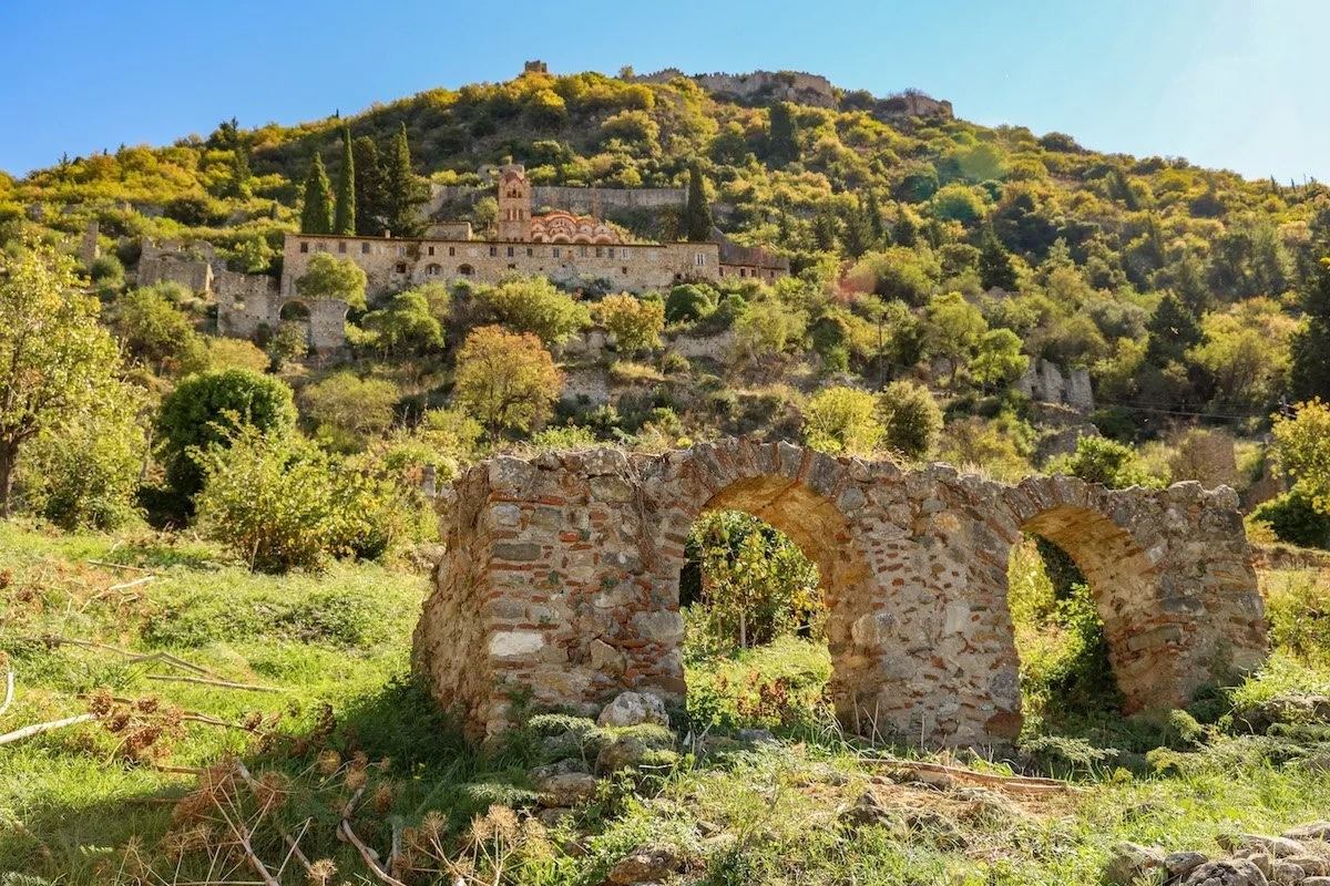 35-must-visit-places-in-laconia