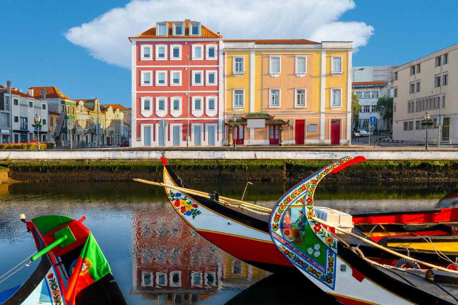 10-Hidden-Gems-And-Must-Do-Activities-In-Aveiro-Portugal 10-hidden-gems-and-must-do-activities-in-aveiro-portugal