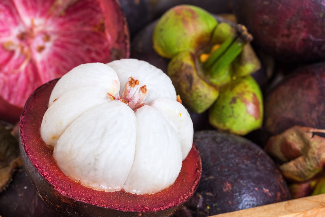 17-Exotic-Tropical-Fruits-In-Ecuador-You’ve-Never-Heard-Of 17-exotic-tropical-fruits-in-ecuador-youve-never-heard-of