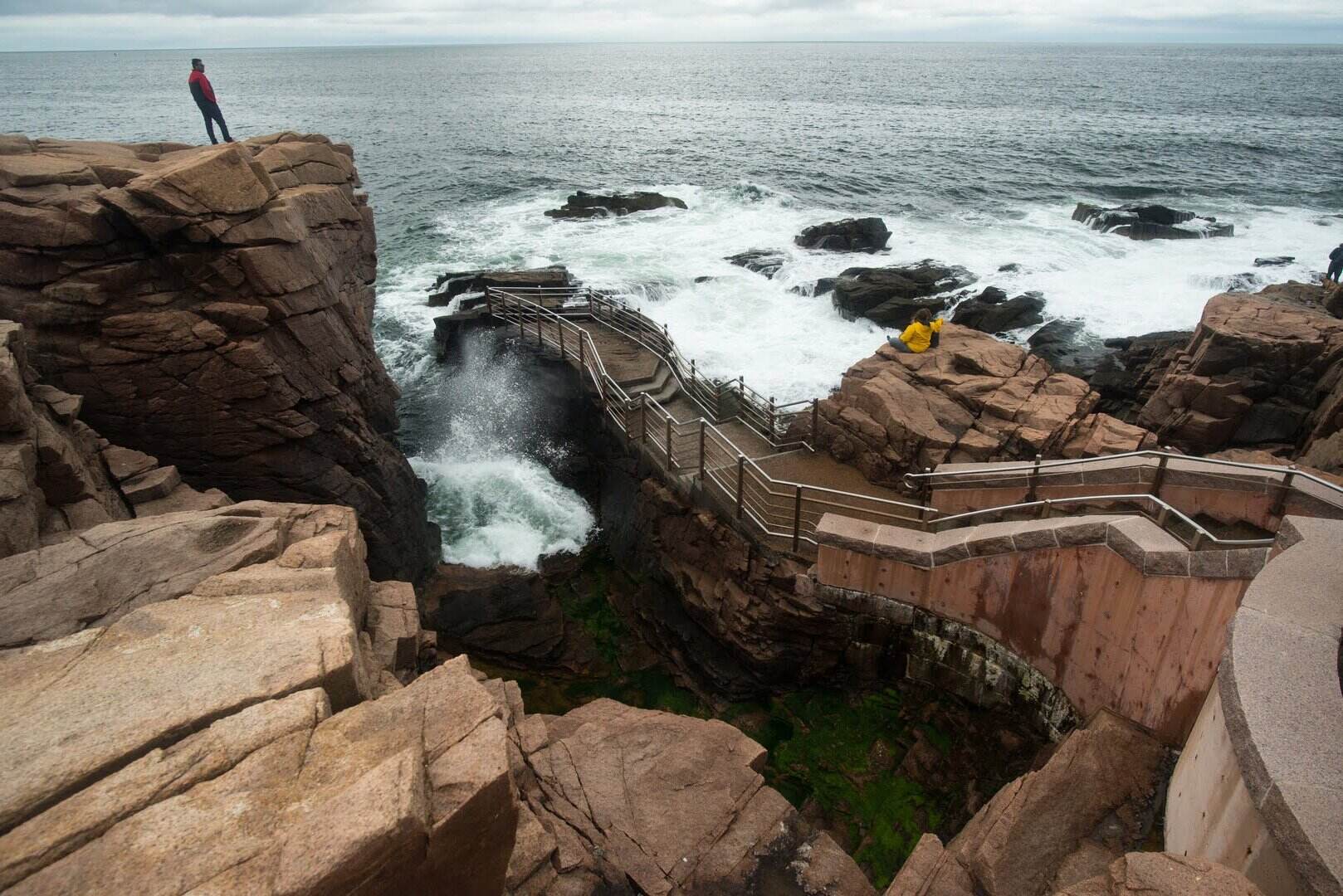 Acadia8217s-Thunder-Hole-8211-Maine8217s-Natural-Sea-Symphony acadias-thunder-hole-maines-natural-sea-symphony
