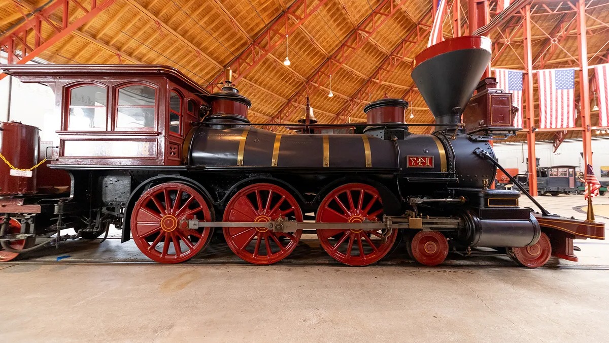 All-Aboard-B038O-Railroad-Museum8217s-Rich-Rail-Heritage all-aboard-bo-railroad-museums-rich-rail-heritage
