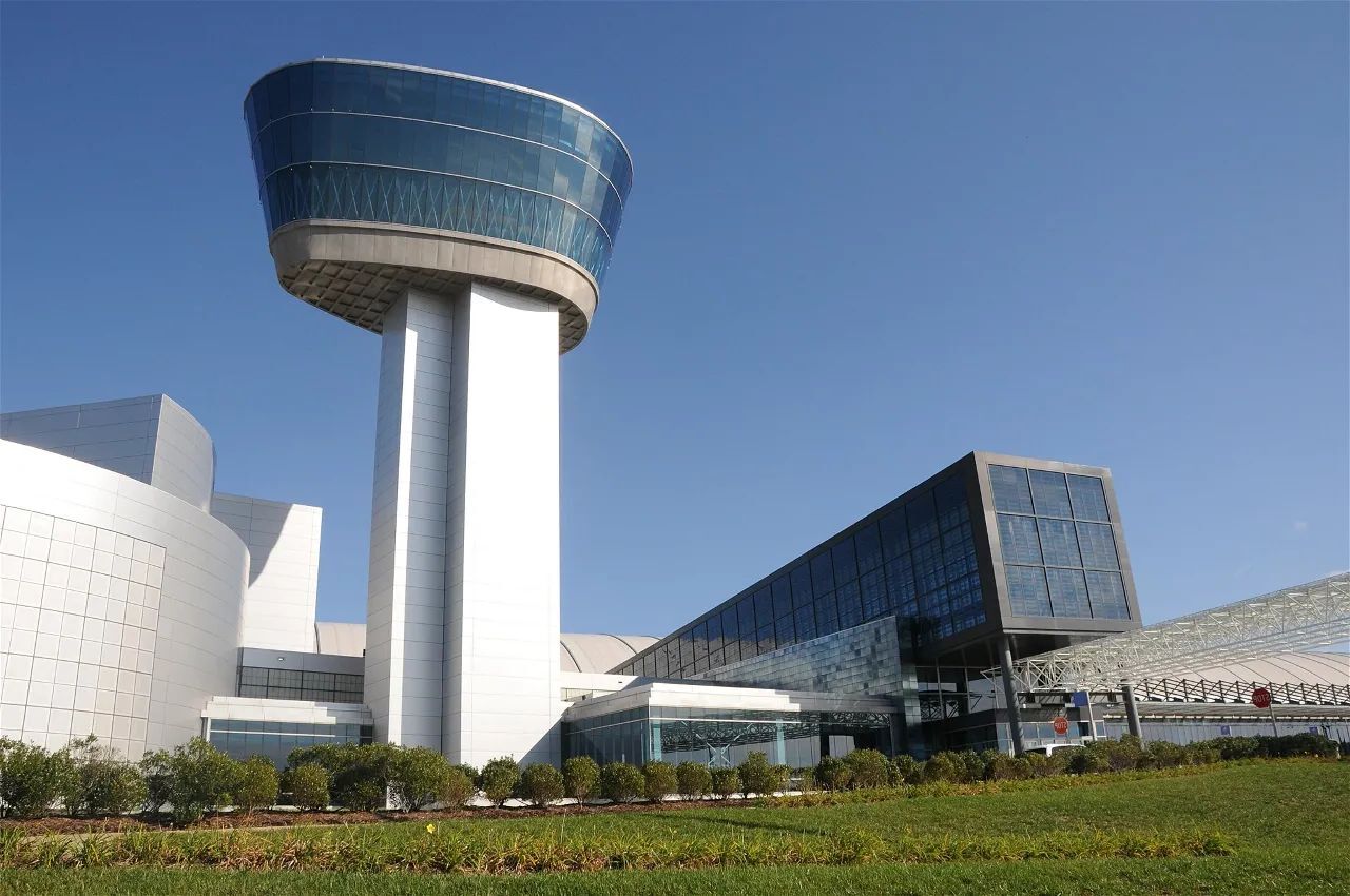 Aviation-Wonders-Await-At-Steven-F.-Udvar-Hazy-Center aviation-wonders-await-at-steven-f-udvar-hazy-center