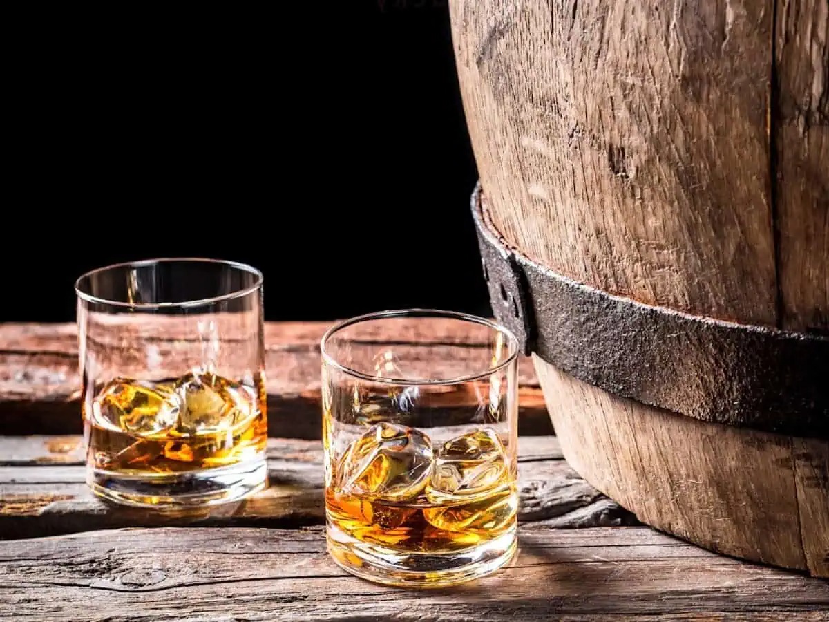 Bourbon-Trail-8211-Kentucky8217s-Spirited-Adventure bourbon-trail-kentuckys-spirited-adventure