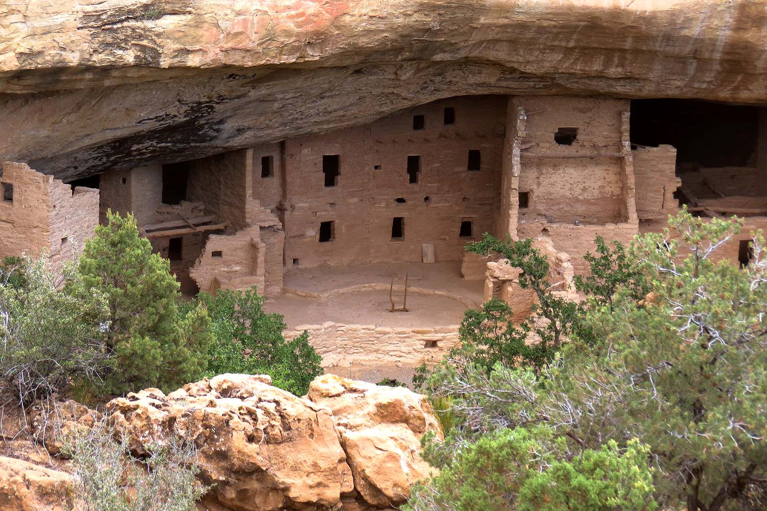 cliff-palace-mesa-verdes-largest-cliff-dwelling