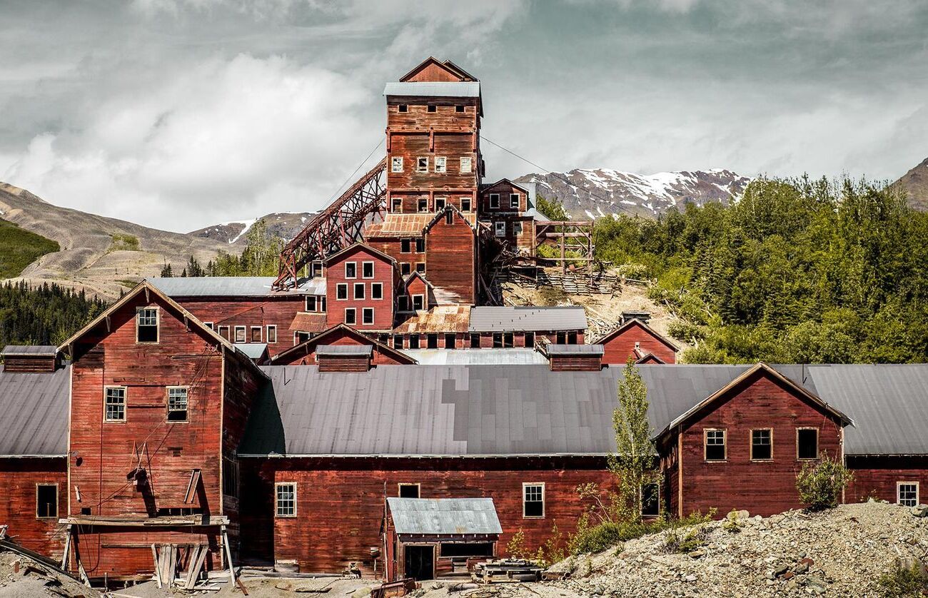 Fascinating-Ghost-Towns-Frozen-In-Time fascinating-ghost-towns-frozen-in-time