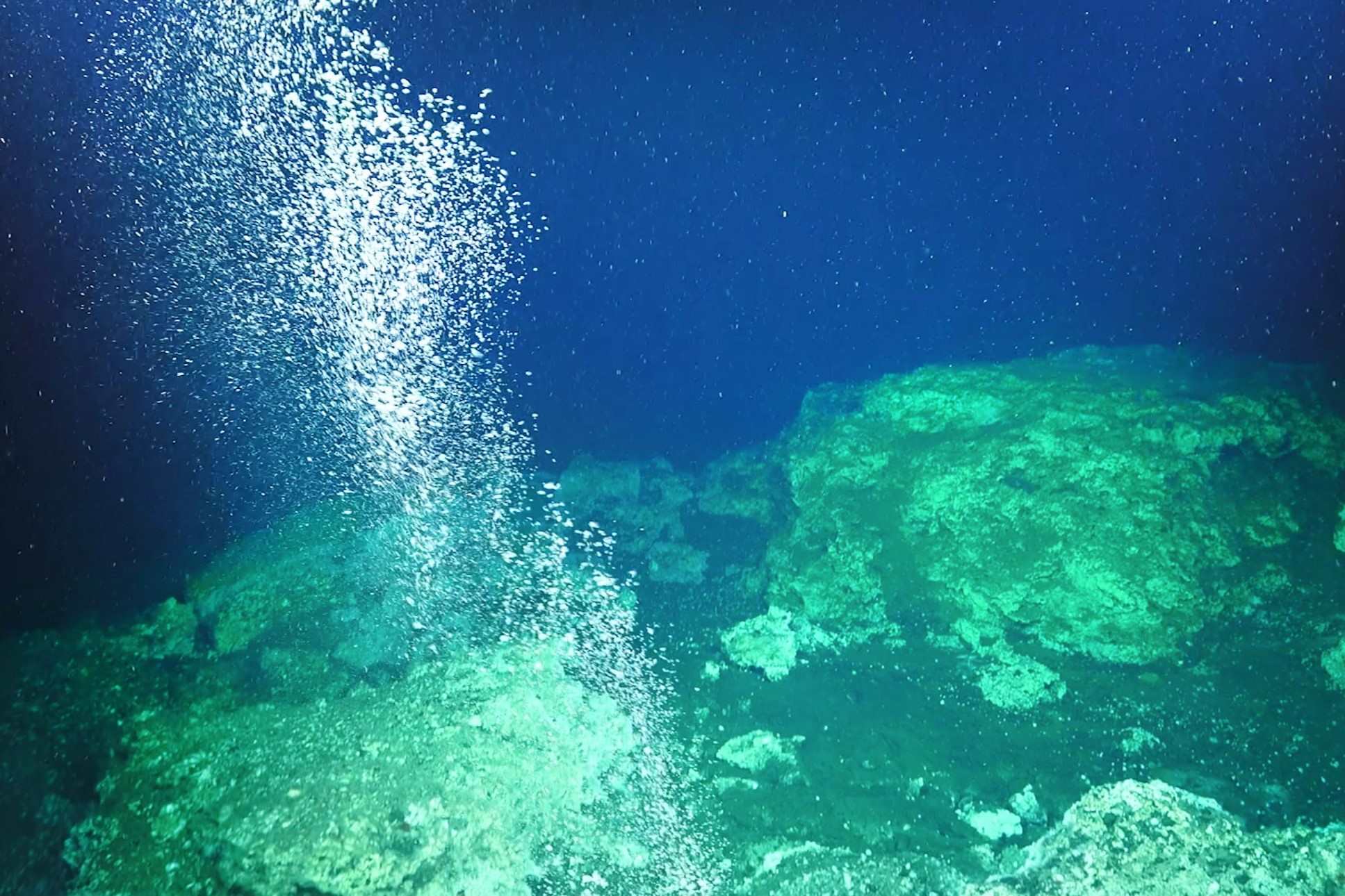 Fascinating-Places-To-See-Natural-Methane-Seeps fascinating-places-to-see-natural-methane-seeps