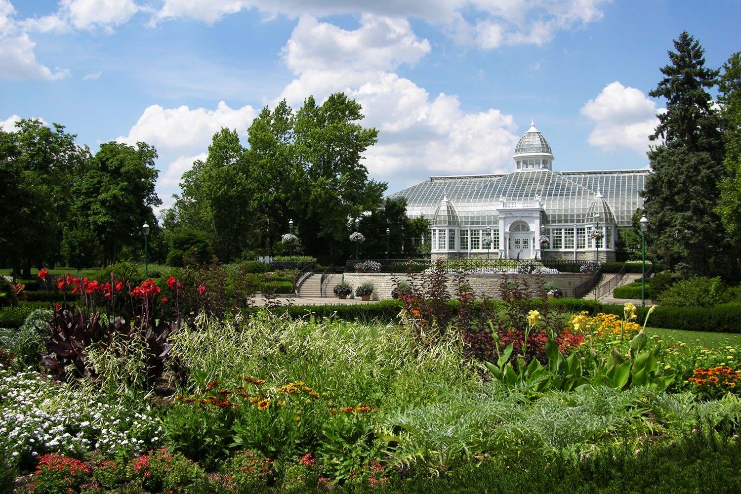franklin-park-conservatorys-floral-wonderland
