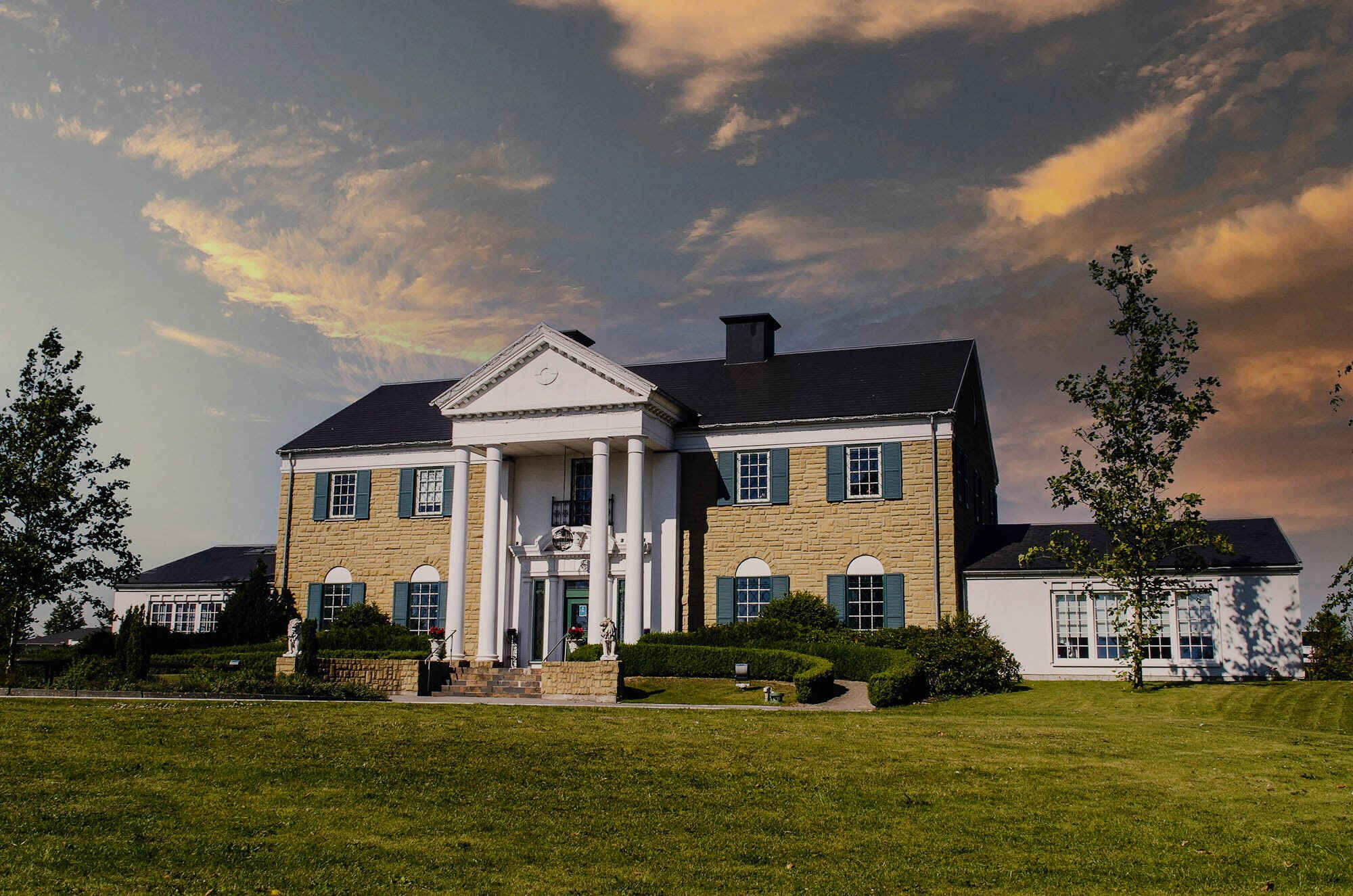 graceland-elvis-presleys-memphis-mansion