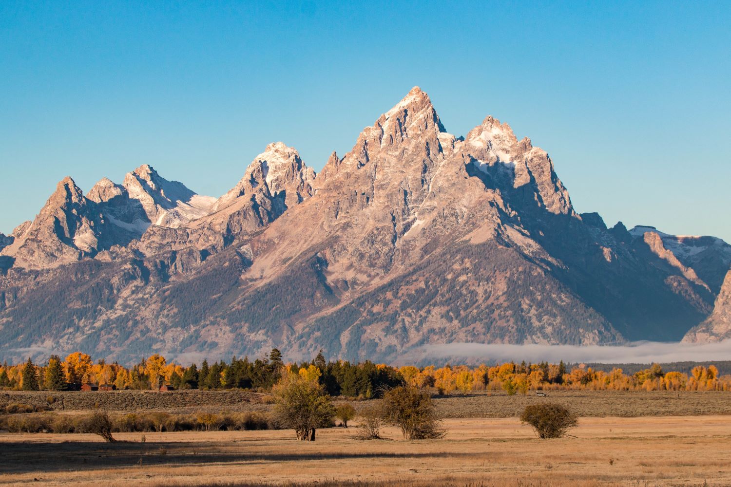 grand-teton-peaks-wyomings-majestic-mountains