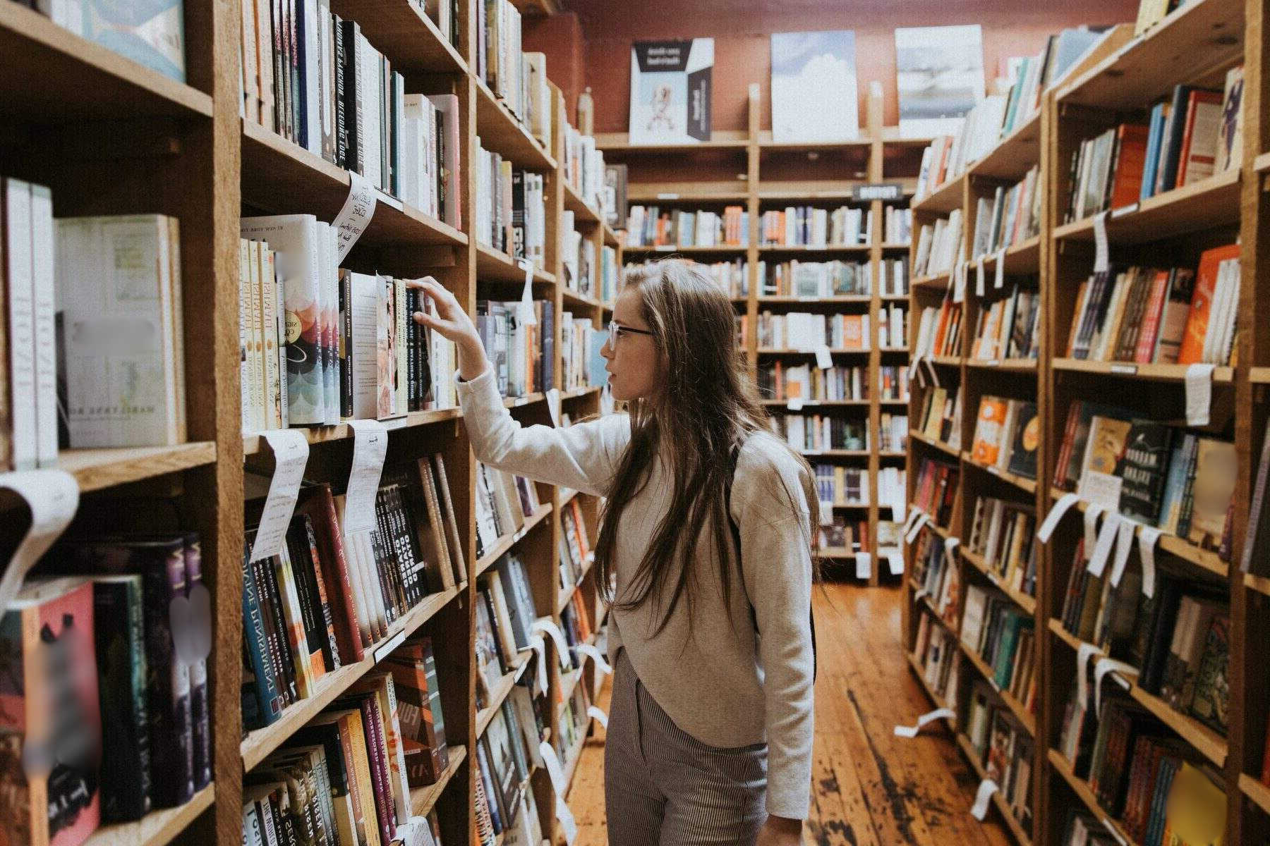 Hidden-Gems-Independent-Bookstores-In-Portland-Maine-You-Need-To-Visit hidden-gems-independent-bookstores-in-portland-maine-you-need-to-visit