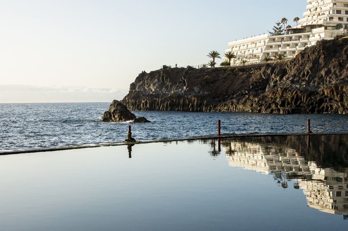 Hidden-Gems-Málaga8217s-Most-Beautiful-Beaches hidden-gems-malagas-most-beautiful-beaches