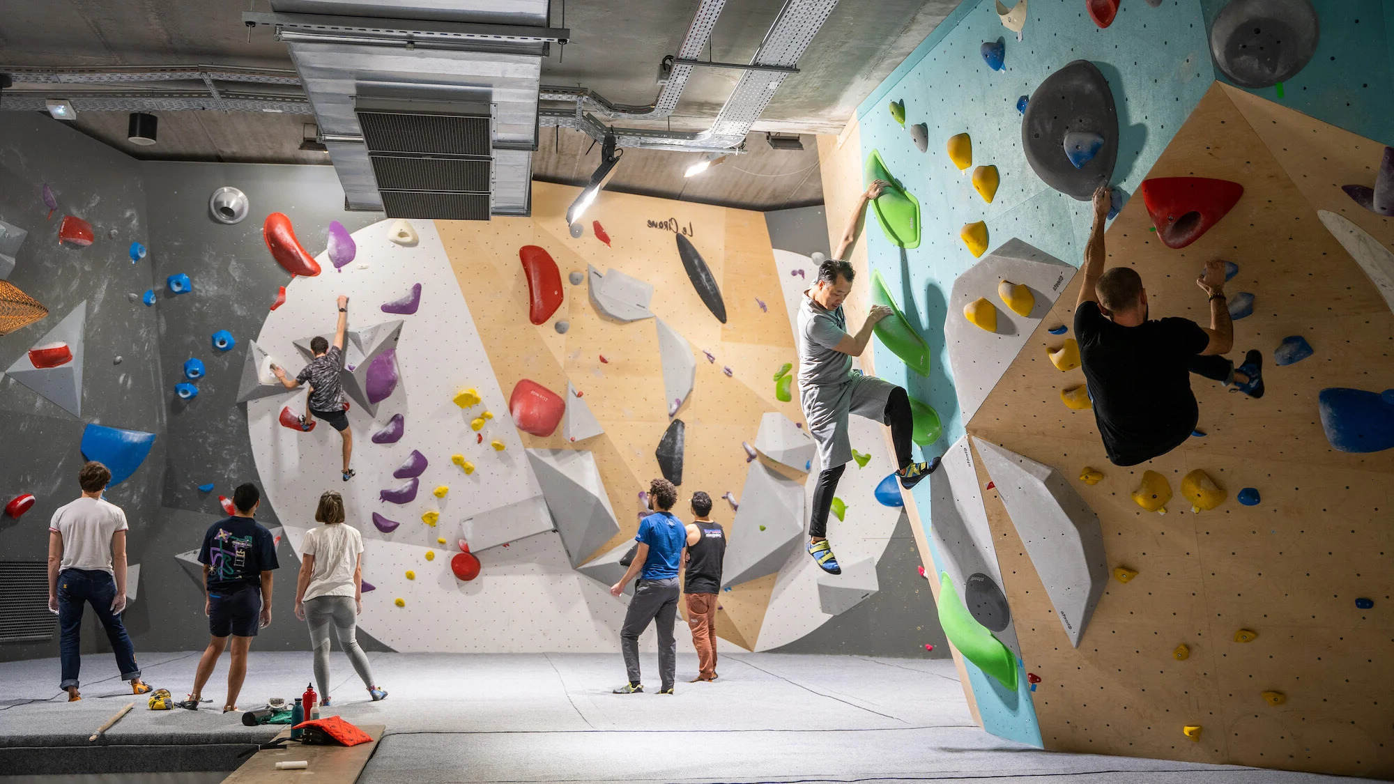 Hidden-Gems-Of-Indoor-Climbing-And-Bouldering-In-Paris hidden-gems-of-indoor-climbing-and-bouldering-in-paris