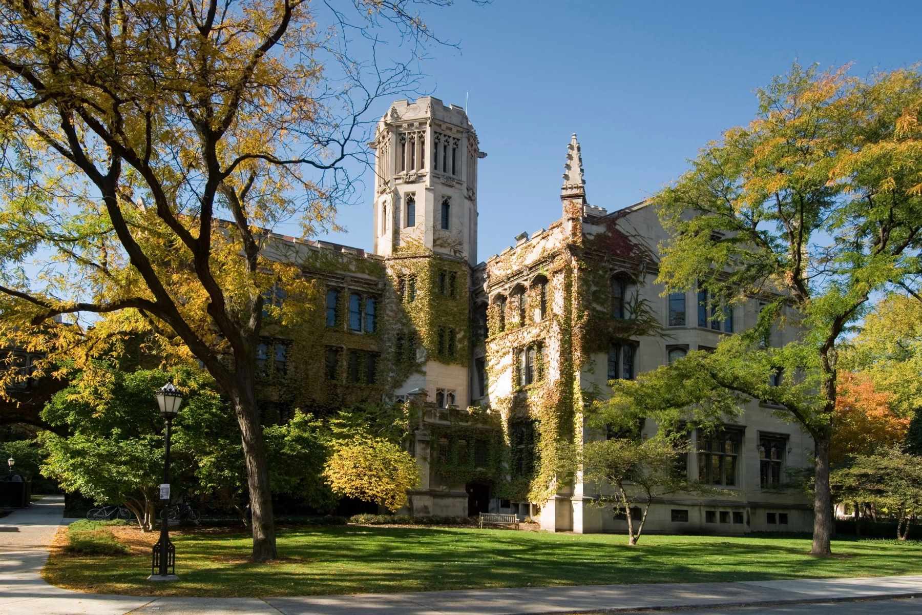 hyde-parks-architectural-marvels-in-chicago