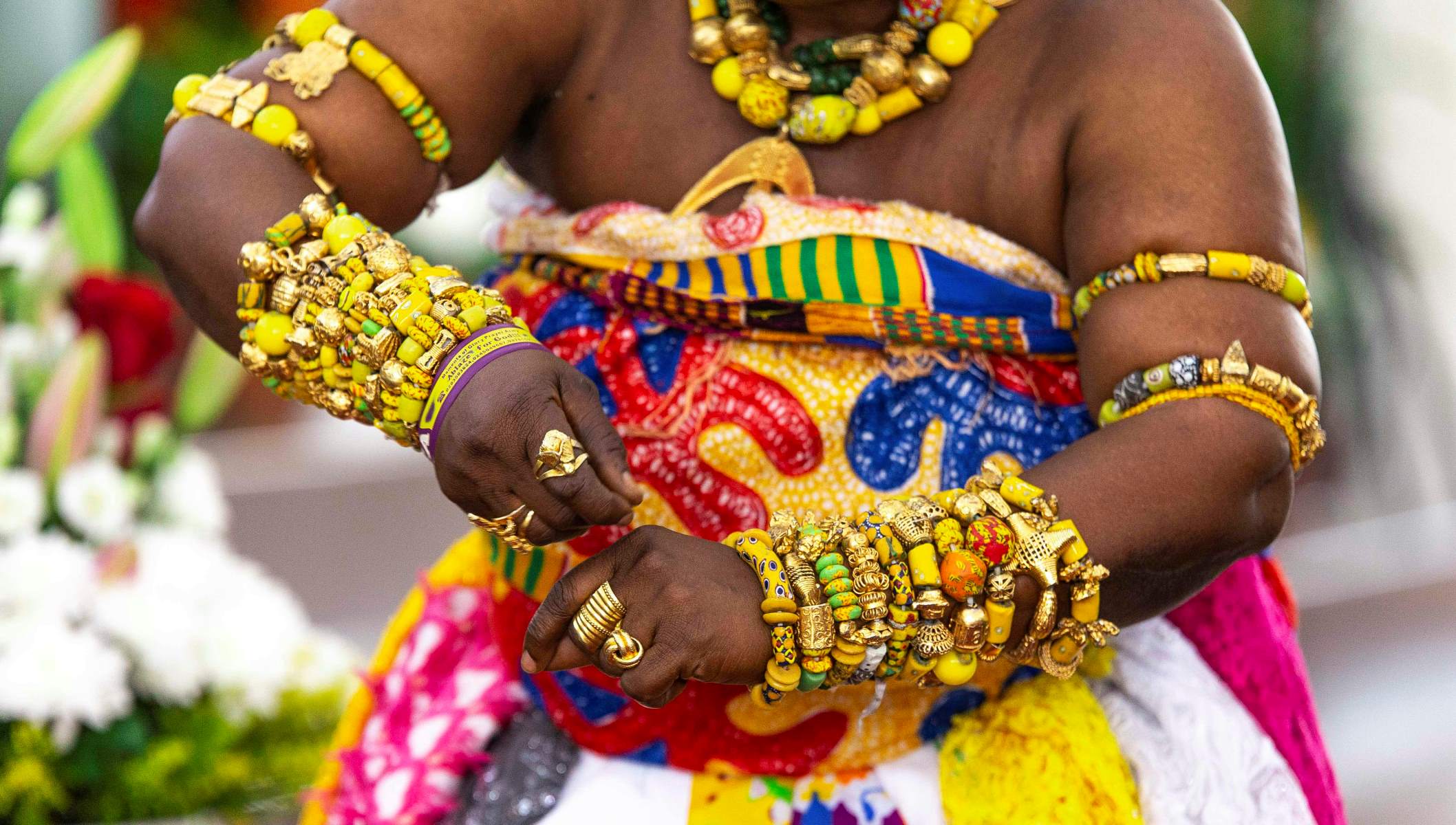 journey-into-the-vibrant-world-of-ghanaian-traditional-dress