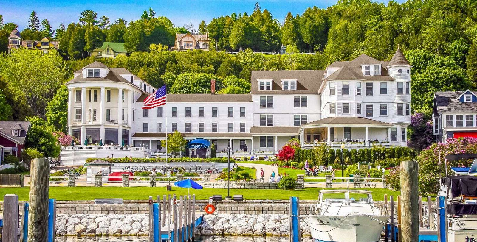 mackinac-island-michigans-car-free-victorian-retreat