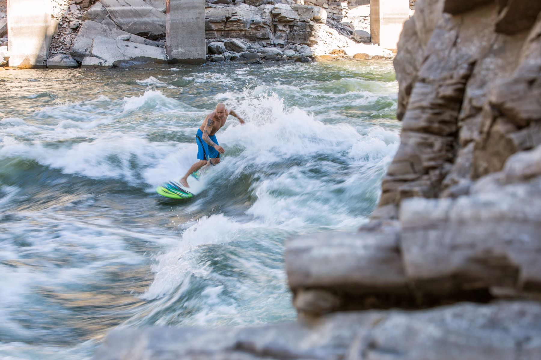 missoulas-river-surfing-montanas-landlocked-waves